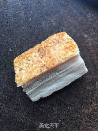 烧五花肉豆豉蒸芋头的做法步骤：2