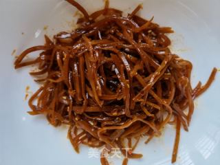 香菜葱白拌咸菜的做法步骤：2