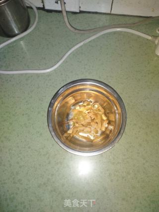 豆腐干葱油卷饼的做法步骤：7