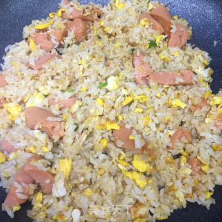 鸡蛋火腿炒饭的做法步骤：6