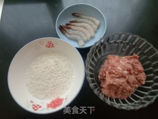 糯米虾仁丸子的做法步骤：1