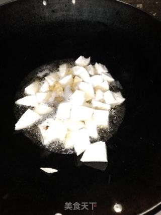 反沙芋头的做法步骤：2