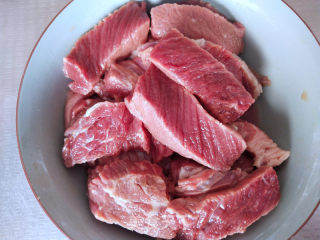 牙签牛肉的做法步骤：1