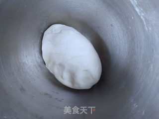 香肠鸡蛋手抓饼的做法步骤：3