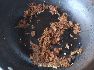 梅干菜肉馅饼的做法步骤：2