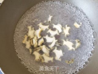 鲍鱼拌黄瓜的做法步骤：6