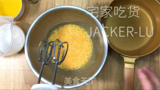 星巴克卡斯特拉蛋糕，全蛋法制作，浓浓香气，奶油甜蜜。的做法步骤：2