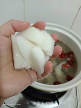 鸽子干鱿鱼萝卜汤的做法步骤：5