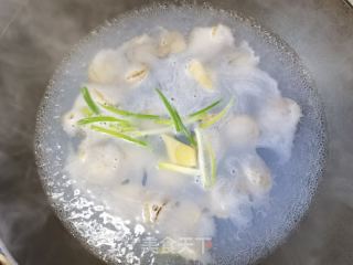 油泼扇贝肉的做法步骤：6