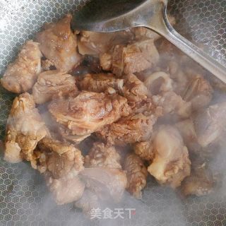 红烧排骨的做法步骤：6