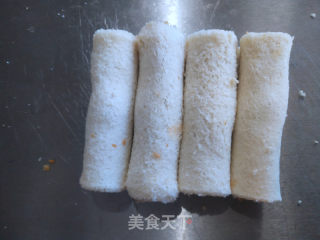 肉松吐司卷的做法步骤：9