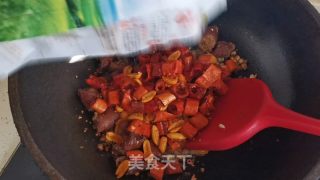 香酥辣子肥肠的做法步骤：11