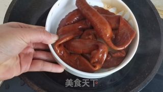 香酥辣子肥肠的做法步骤：5