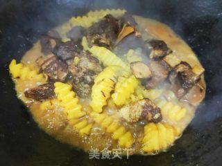五花肉烩土豆的做法步骤：10