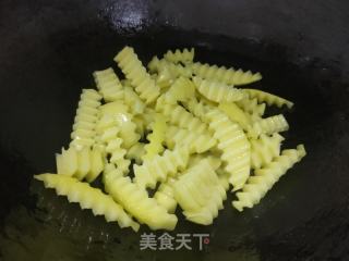 五花肉烩土豆的做法步骤：5