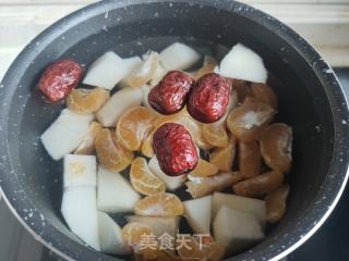红枣雪梨橘子水的做法步骤：4