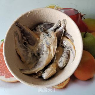初一——油炸酥脆小黄鱼的做法步骤：1