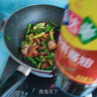 蒜苗回锅肉的做法步骤：10
