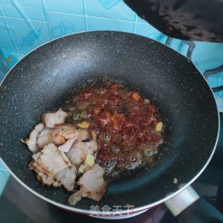 蒜苗回锅肉的做法步骤：7