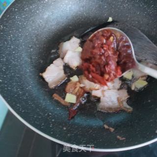 蒜苗回锅肉的做法步骤：6
