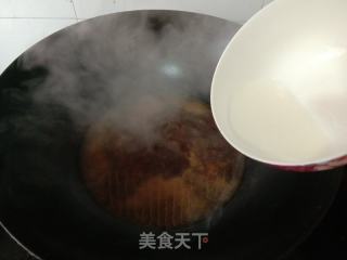 红烧狮子头的做法步骤：23