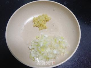 红烧狮子头的做法步骤：4