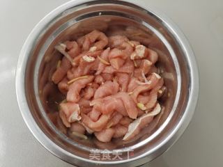 干炸小酥肉的做法步骤：2