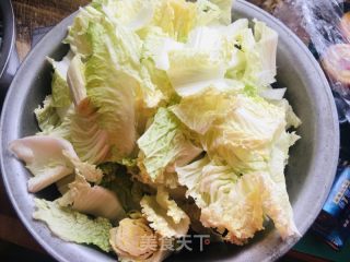 红烧肉烩菜的做法步骤：1