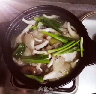 白萝卜文昌鸡汤????????的做法步骤：3