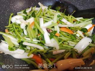 芹菜炒肉末的做法步骤：4