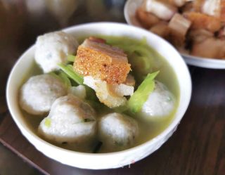 青萝卜鱼丸汤的做法步骤：7
