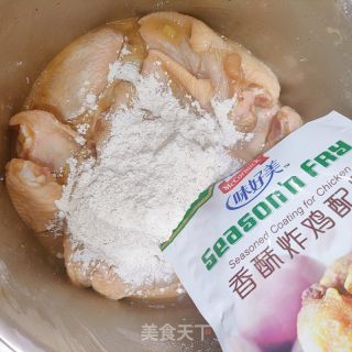 脆皮鸡翅的做法步骤：6