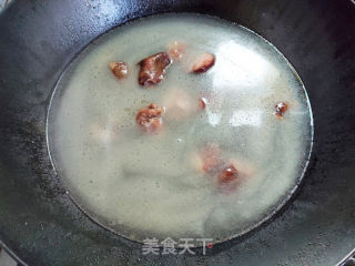 腊排骨炖豆腐的做法步骤：3