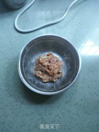青红椒炒肉的做法步骤：4