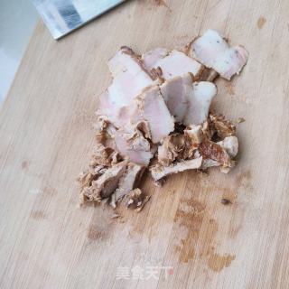 五花肉炒辣椒的做法步骤：3