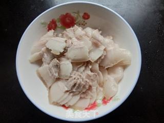 蒜苗回锅肉的做法步骤：4