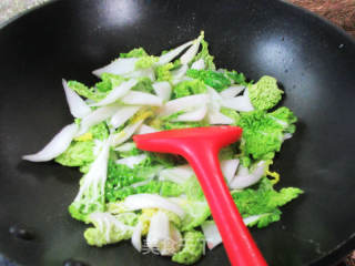 蟹味菇炒黄心菜的做法步骤：5