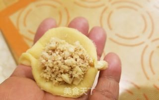 广式角仔（油角）的做法步骤：7
