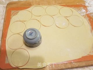 广式角仔（油角）的做法步骤：6