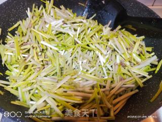 韭黄炒肉末的做法步骤：3