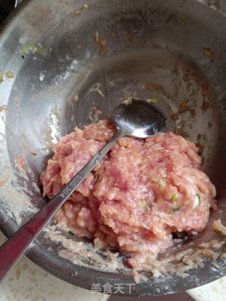 儿菜肉丸汤的做法步骤：1