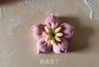 樱花花馒头的做法步骤：7