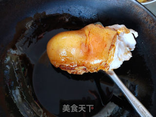 卤肘花的做法步骤：5
