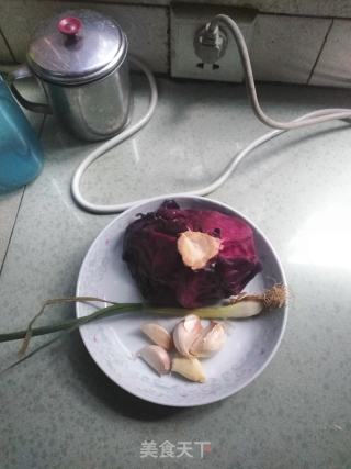凉拌紫甘蓝的做法步骤：1