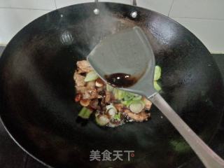 大葱炒五花肉的做法步骤：8