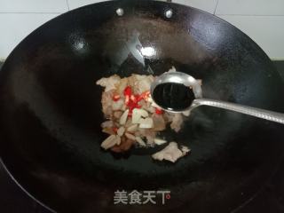 大葱炒五花肉的做法步骤：4