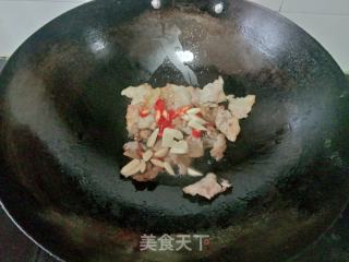 大葱炒五花肉的做法步骤：3