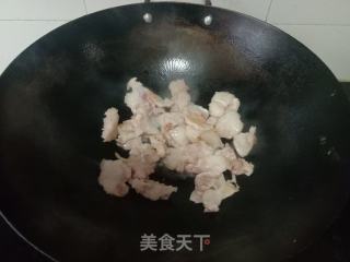 大葱炒五花肉的做法步骤：2