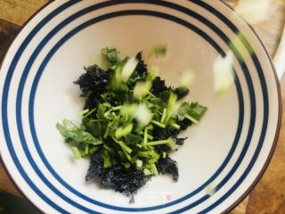 鸡蛋豆腐汤的做法步骤：2