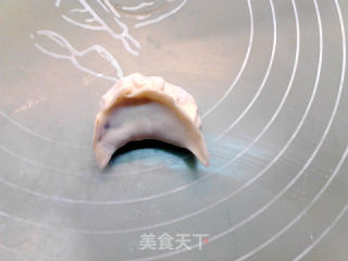 葱香腊肉蘑菇蒸饺的做法步骤：8